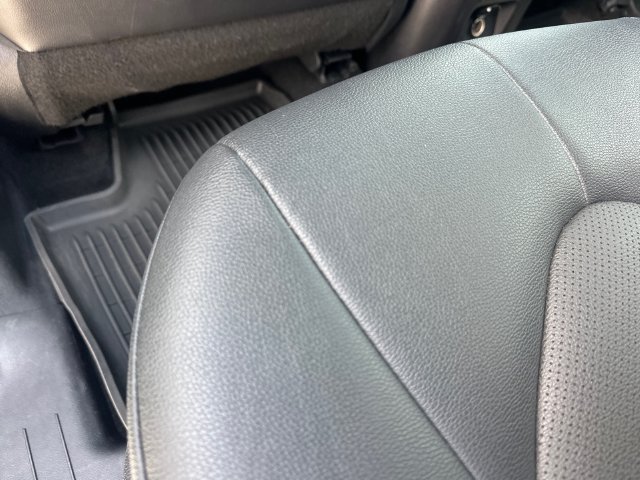 Used 2024 Toyota Grand Highlander AWD image 16