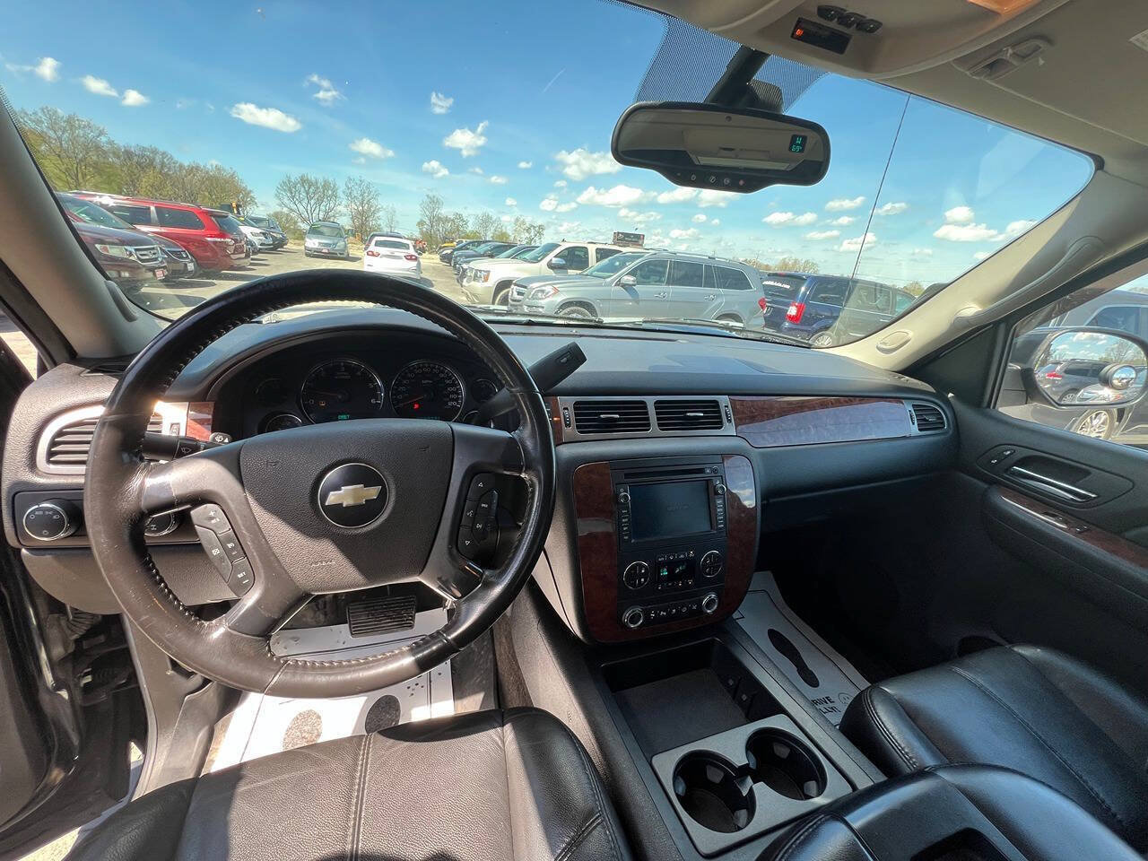 Used 2007 Chevrolet Avalanche LTZ w/ LTZ Preferred Equipment Group AWD/4WD image 14