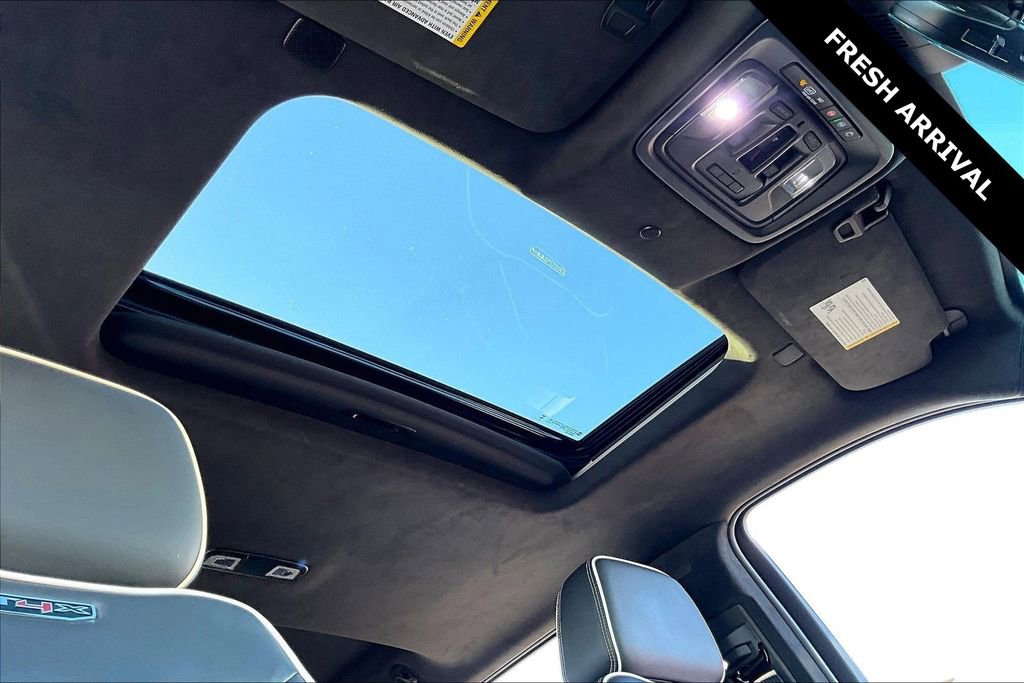 Used 2024 GMC Sierra 2500 AT4X image 27