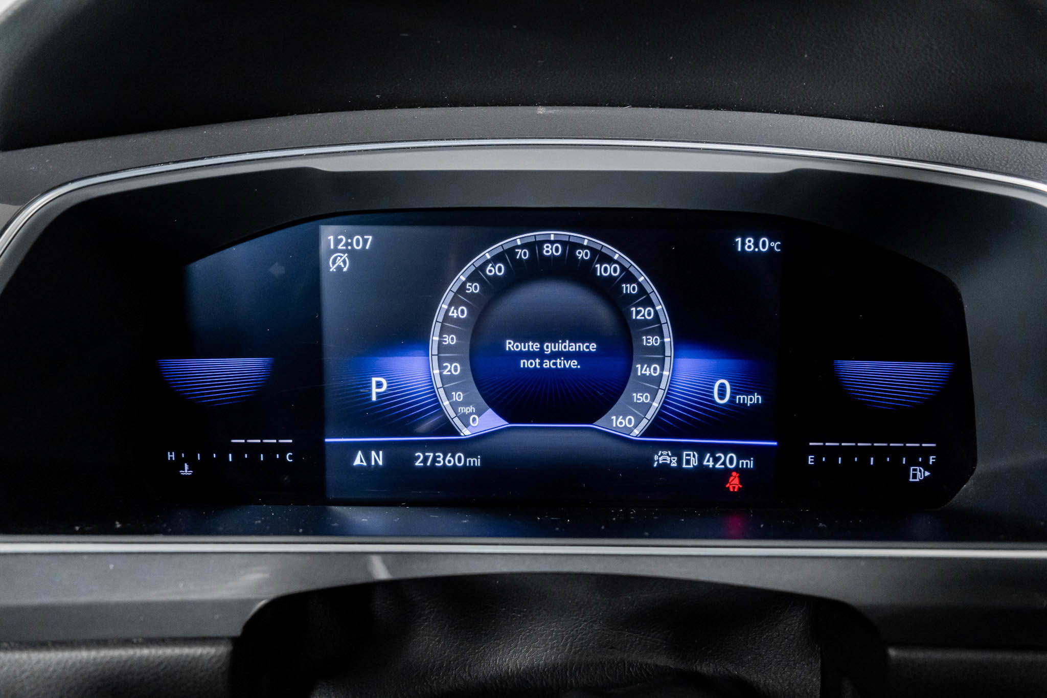 Used 2022 Volkswagen Tiguan SE R-Line image 35