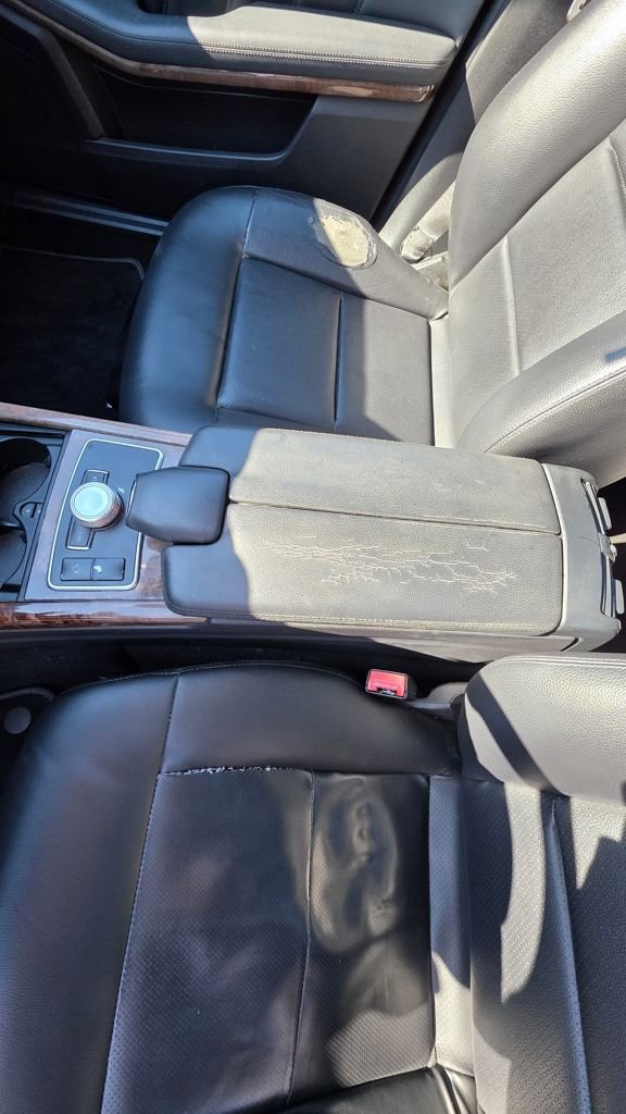 Used 2012 Mercedes-Benz E 350 4MATIC Sedan image 15