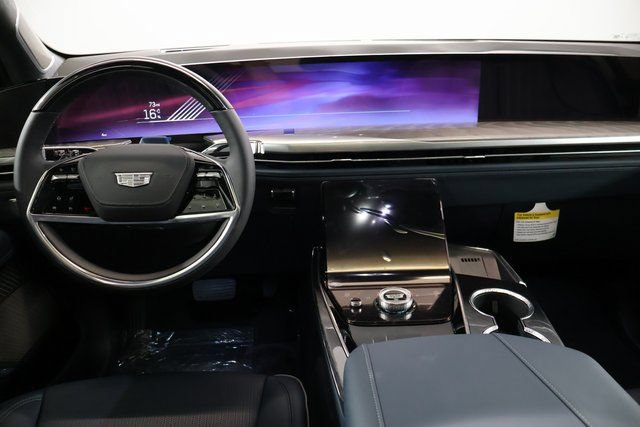 New 2026 Cadillac Escalade IQL Sport 2 w/ LPO, ONYX Package AWD/4WD image 12