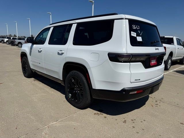 New 2026 Jeep Grand Wagoneer Limited AWD/4WD image 5