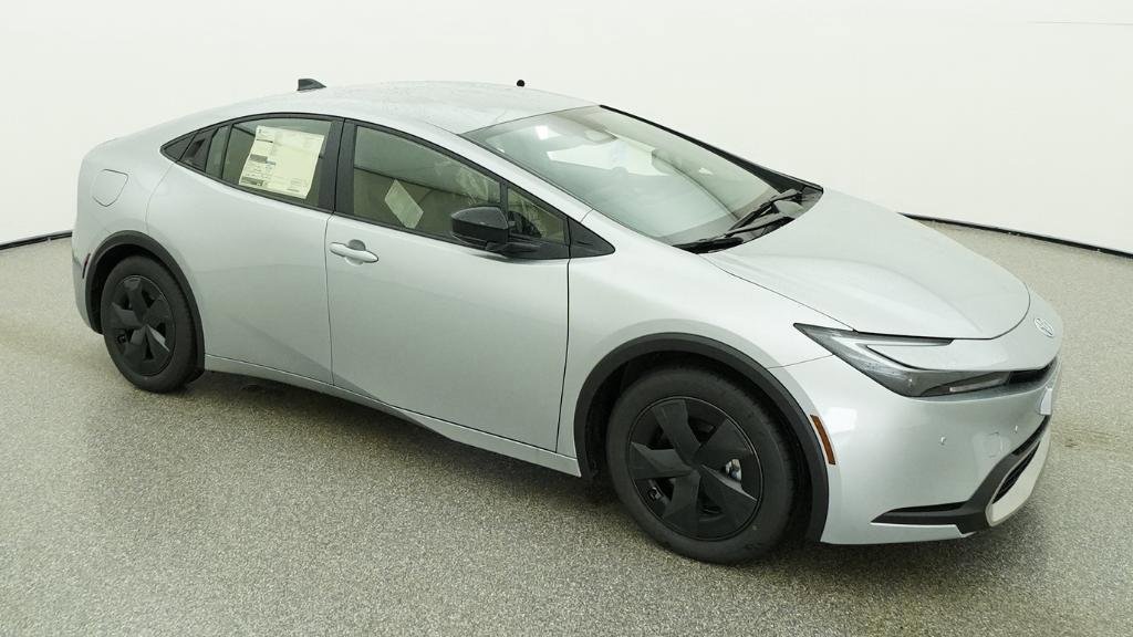 New 2026 Toyota Prius Plug-In Hybrid FWD image 17