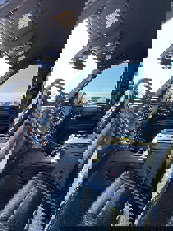 Used 2023 Chevrolet Tahoe LS image 11