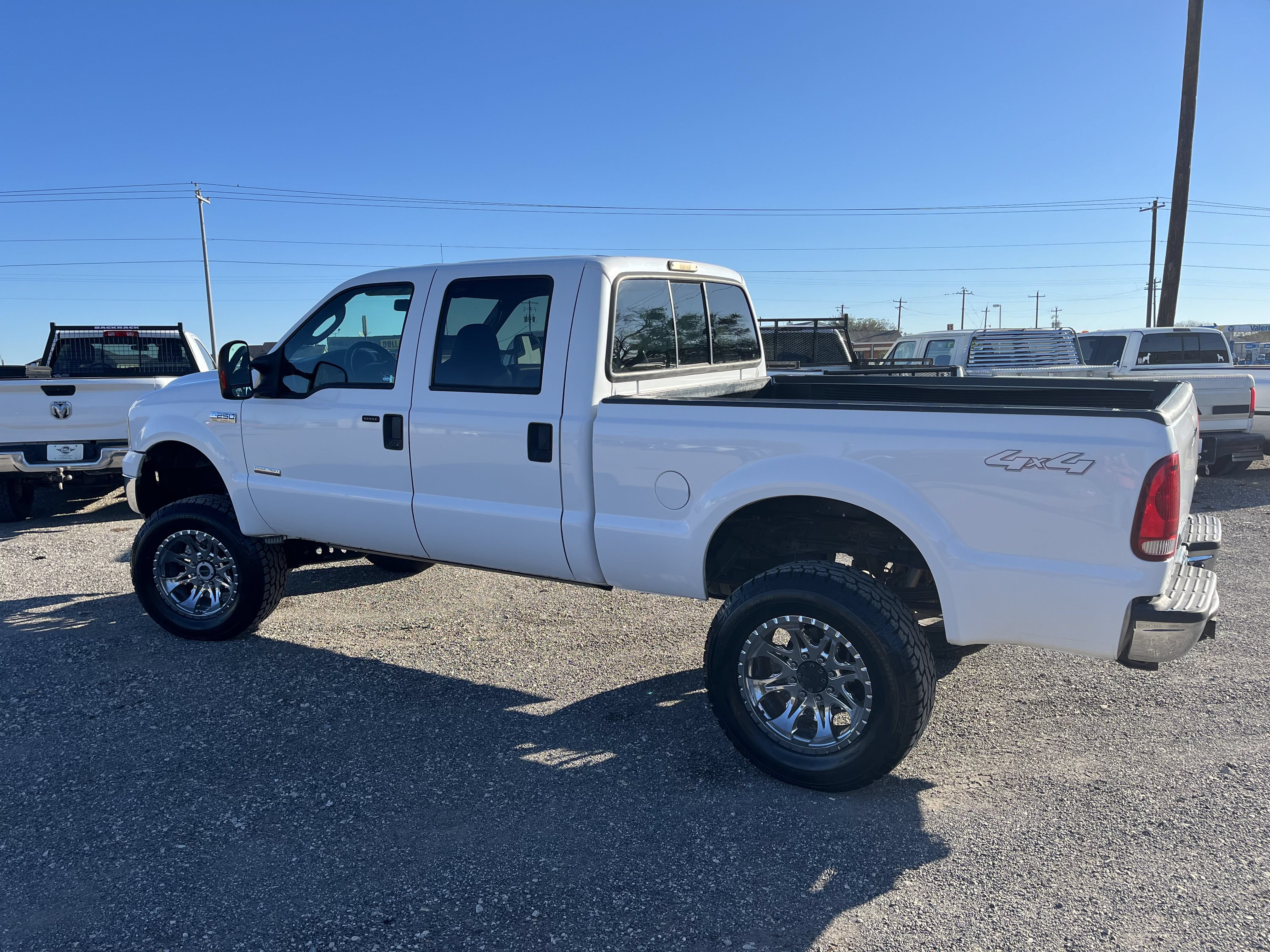 Used 2007 Ford F250 Lariat AWD/4WD image 8