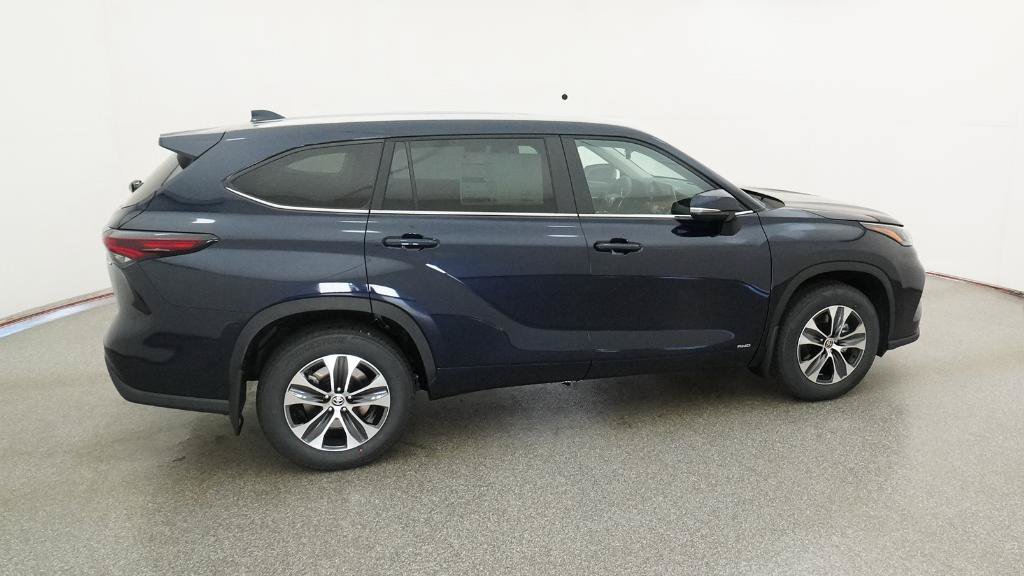 New 2026 Toyota Highlander XLE AWD/4WD image 13