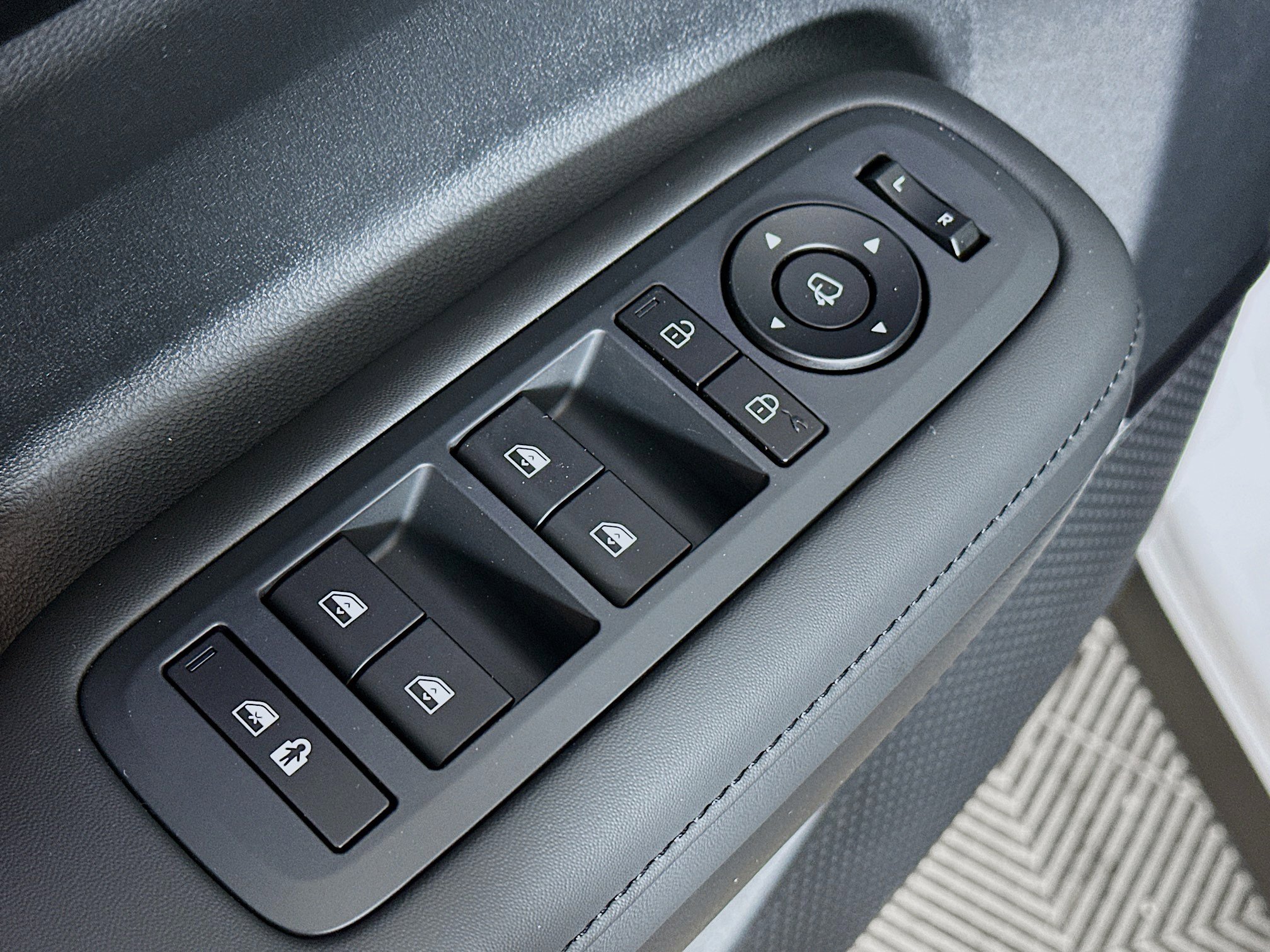 New 2026 Hyundai Santa Fe Calligraphy image 18