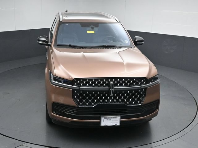 Certified 2025 Lincoln Navigator Black Label AWD/4WD image 47