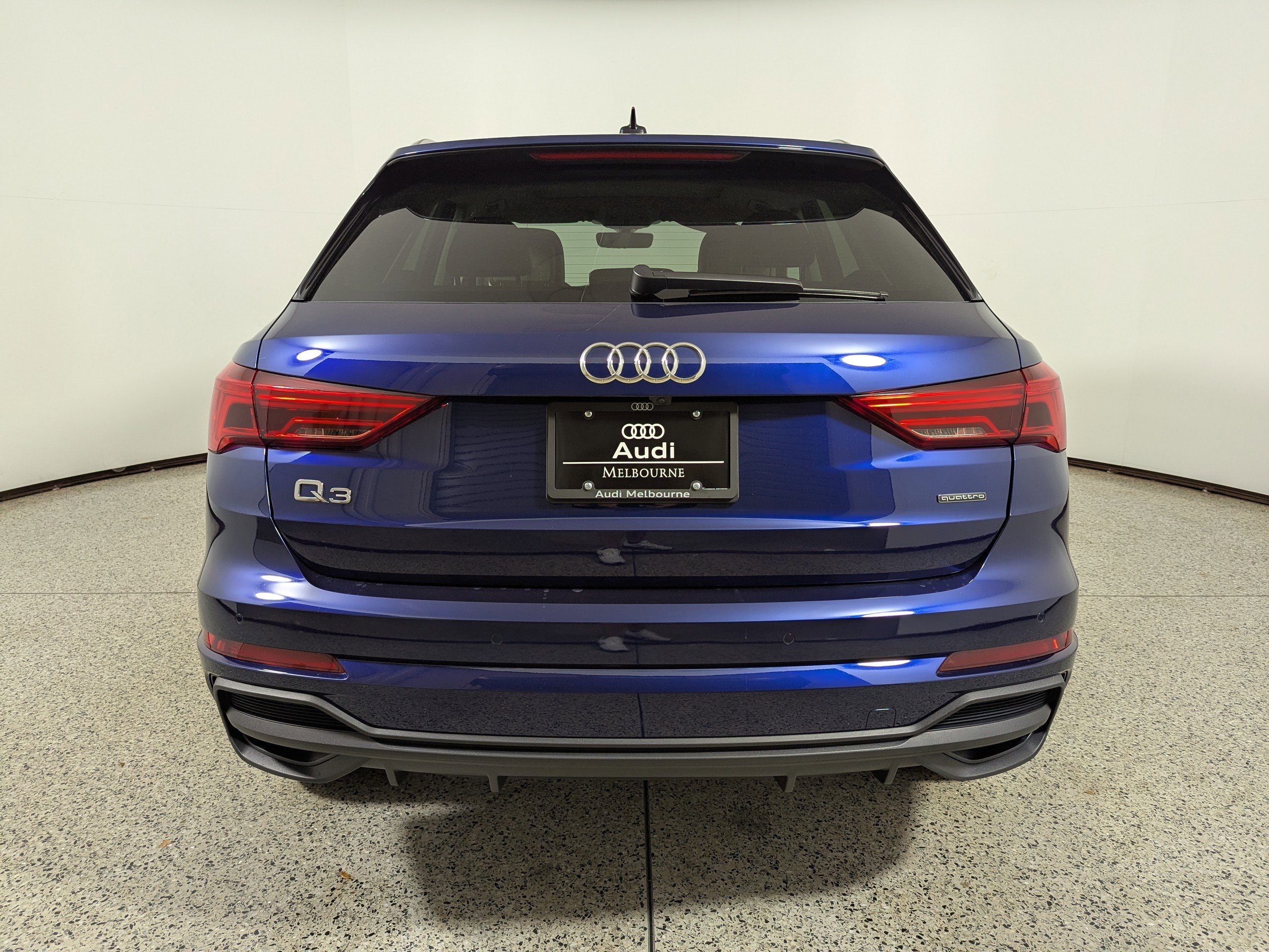 Certified 2025 Audi Q3 2.0T Premium Plus w/ Premium Plus Package image 6