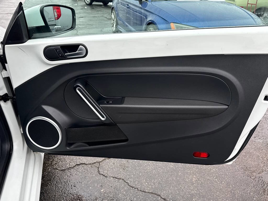 Used 2015 Volkswagen Beetle 1.8T image 17