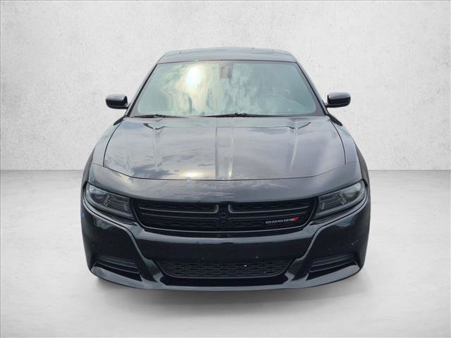 Used 2022 Dodge Charger SXT w/ Leather Interior Group RWD image 2