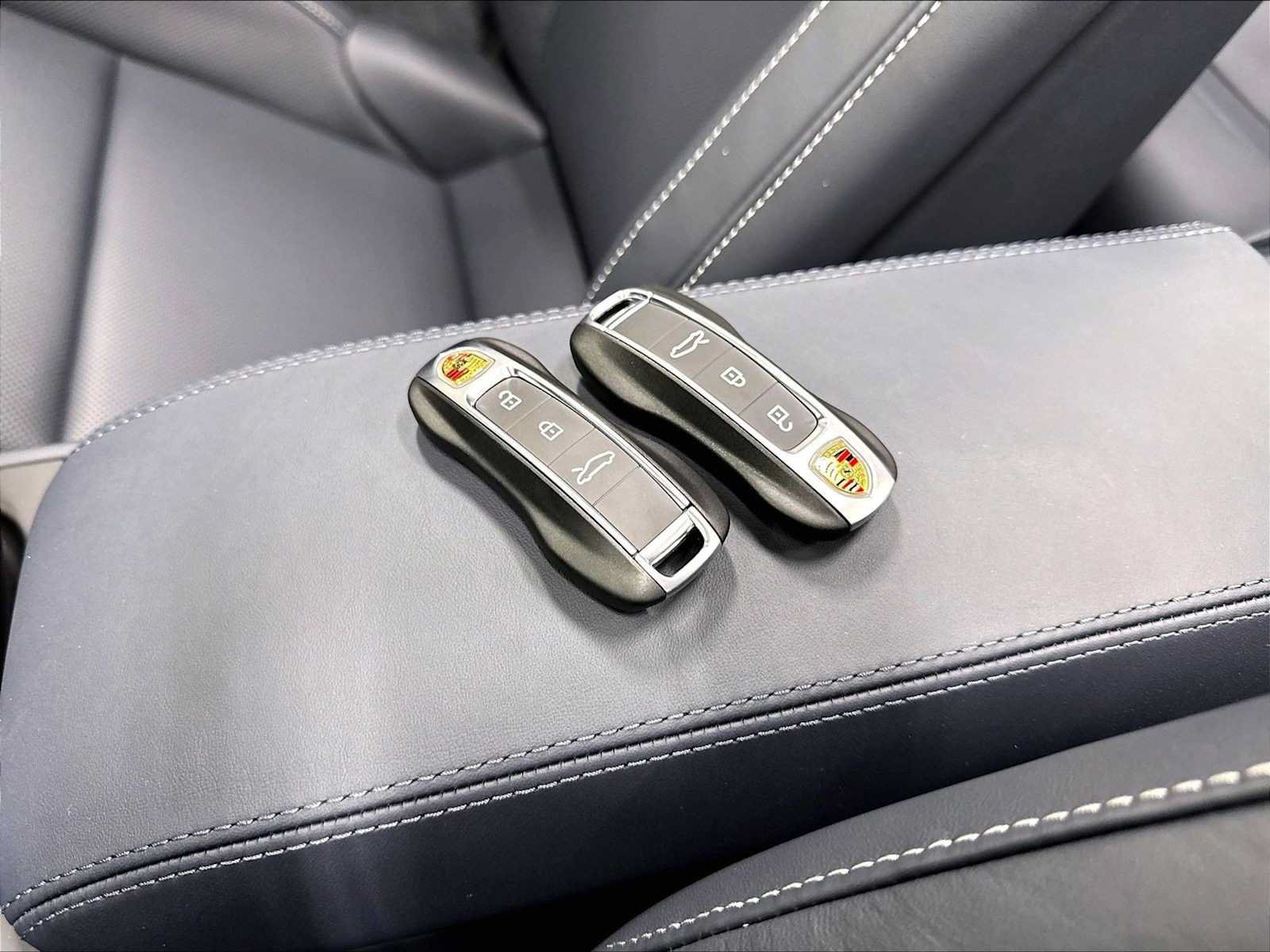 Used 2026 Porsche 911 Carrera S RWD image 38