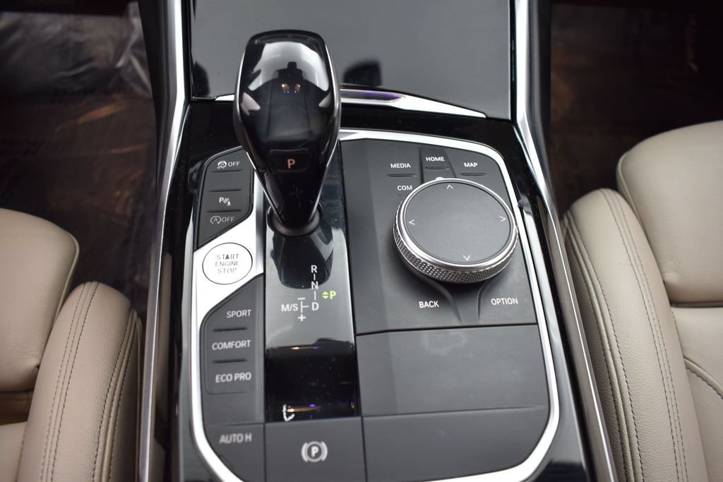 Used 2019 BMW 330i Sedan RWD image 10