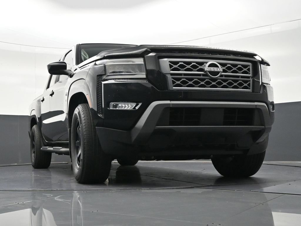 Used 2022 Nissan Frontier SV w/ SV Premium Package image 29