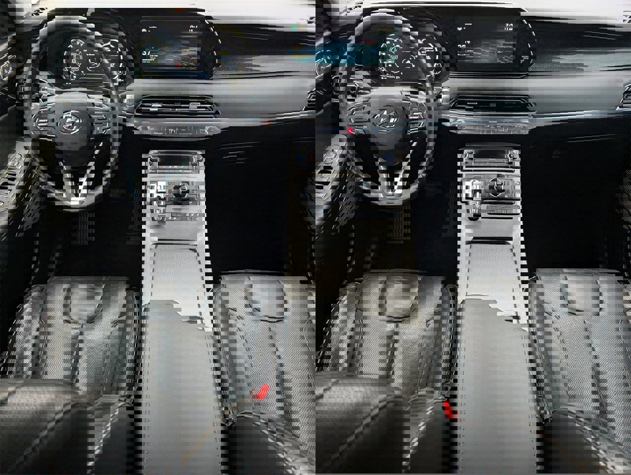 Used 2021 Hyundai Palisade Limited image 9