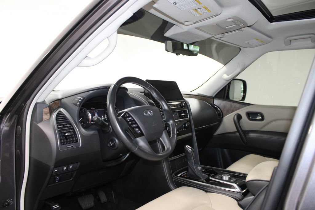 Used 2024 INFINITI QX80 Premium Select w/ Cargo Package AWD/4WD image 23