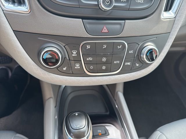 Used 2019 Chevrolet Malibu LT w/ Driver Confidence Package image 27