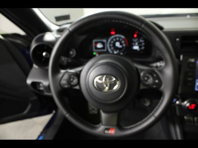 Used 2024 Toyota GR86 Premium RWD image 16