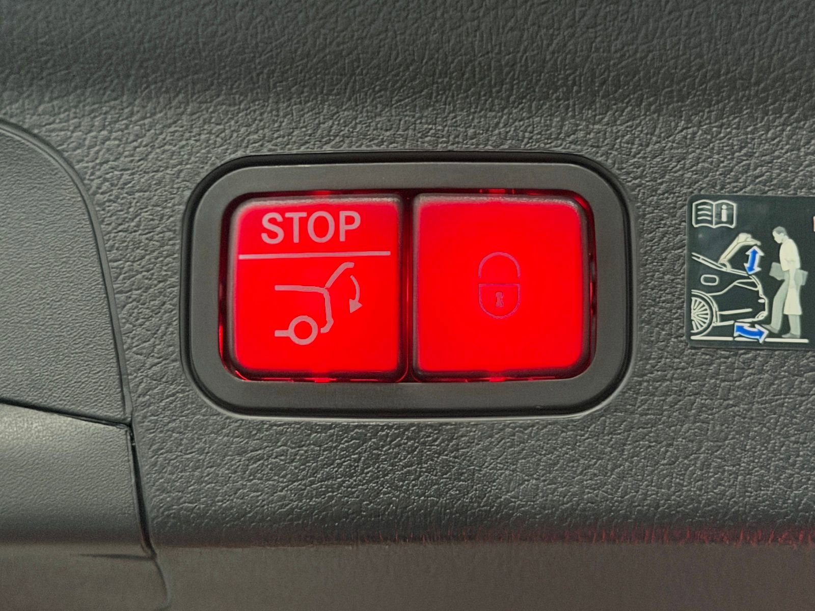 Certified 2025 Mercedes-Benz GLE 350 4MATIC image 16