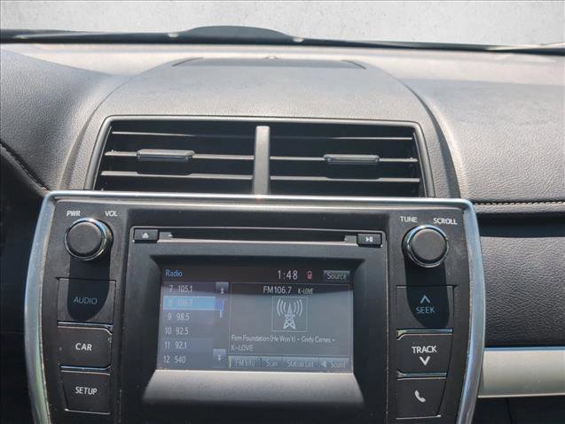 Used 2017 Toyota Camry SE FWD image 11