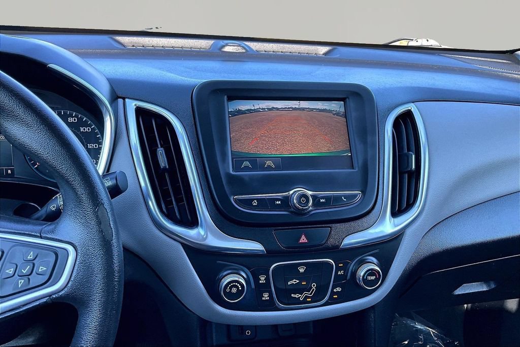 Used 2018 Chevrolet Equinox LS FWD image 21