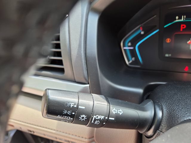 Used 2018 Honda Odyssey EX-L image 24
