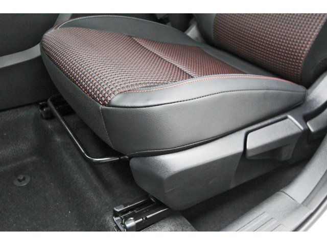 New 2027 Nissan Kicks SR w/ SR Premium Package FWD image 28
