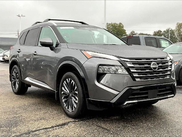 Certified 2026 Nissan Rogue Platinum w/ Platinum Premium Package AWD/4WD image 2