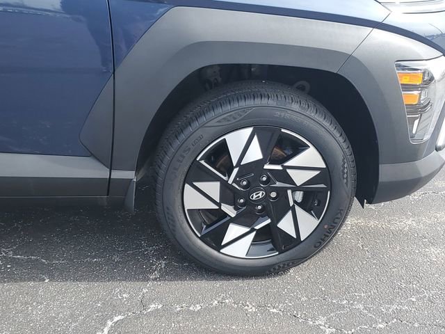 Used 2025 Hyundai Kona SEL image 6