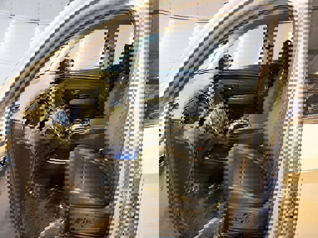 Used 2023 Hyundai Tucson Limited AWD/4WD image 7