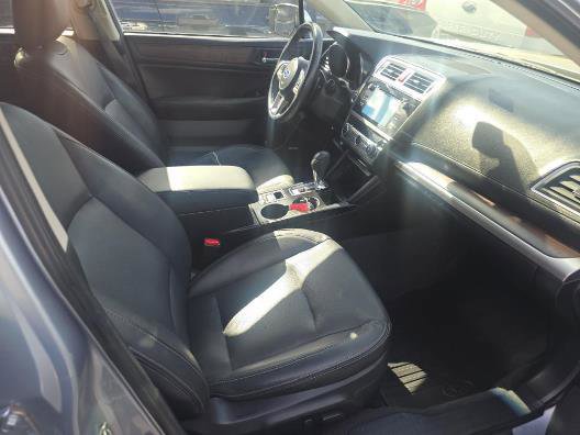 Used 2017 Subaru Outback 2.5i Limited image 6