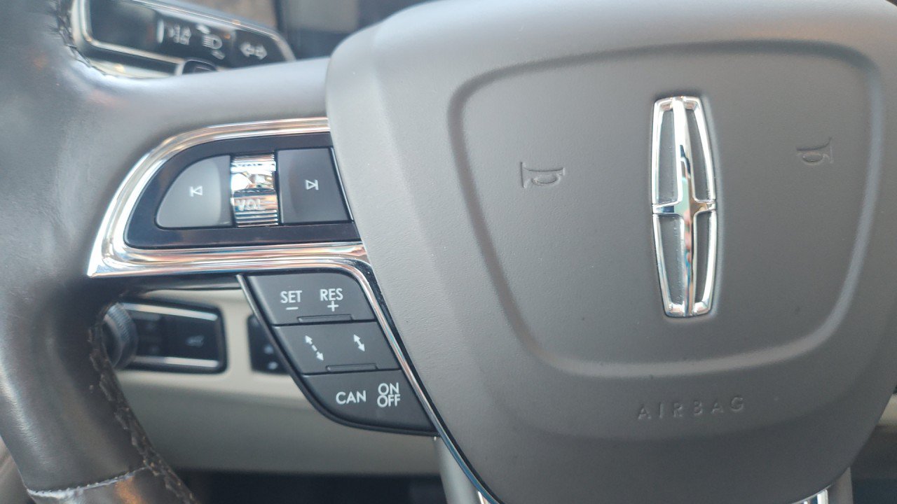 Used 2021 Lincoln Navigator Reserve w/ Luxury Package AWD/4WD image 16