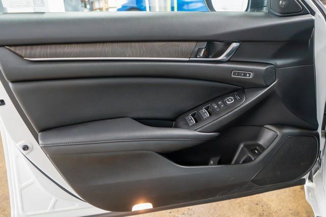 Used 2021 Honda Accord EX-L image 19