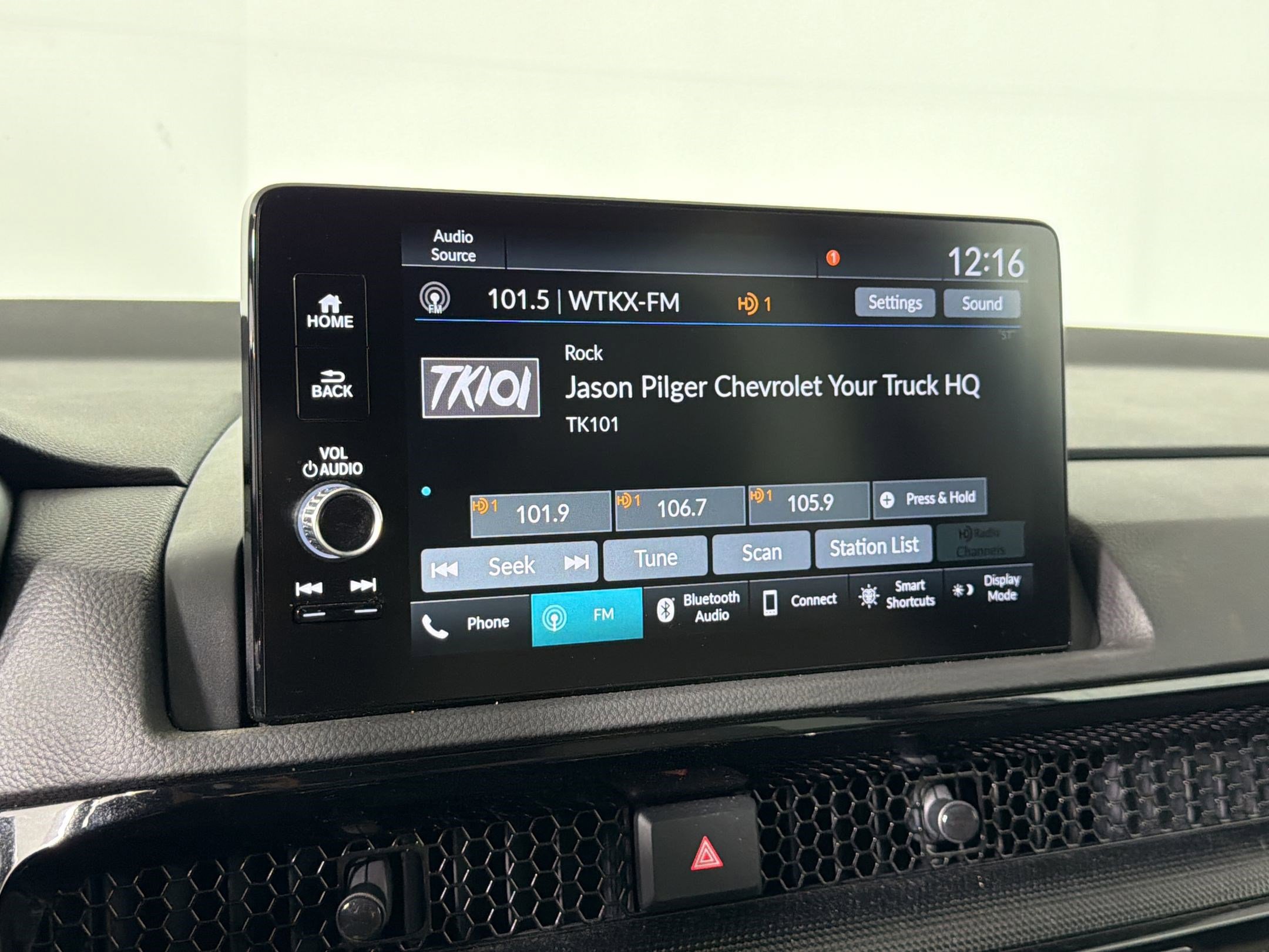 Used 2023 Honda CR-V EX-L image 24