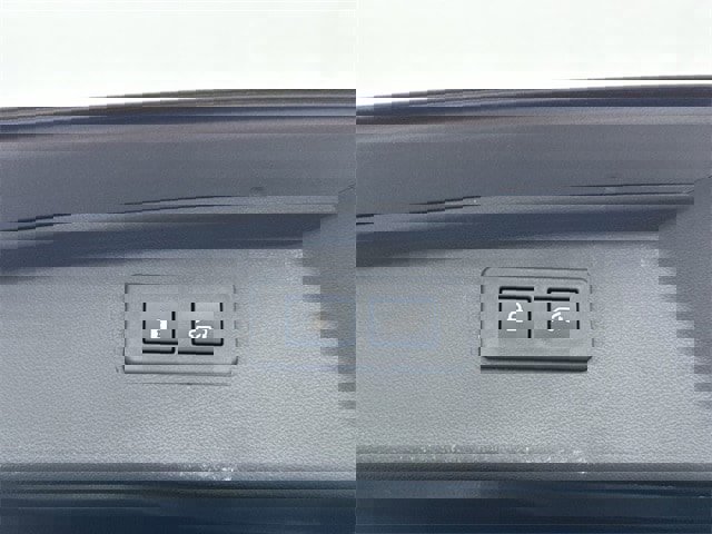 Used 2025 Subaru Outback Premium image 16