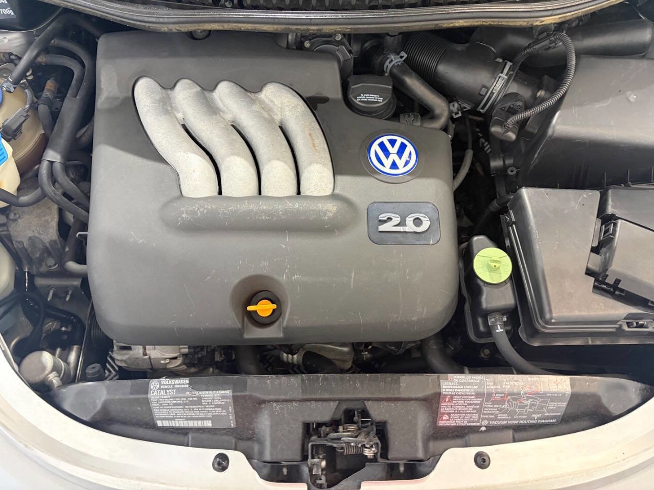 Used 2000 Volkswagen Beetle GLS FWD image 29