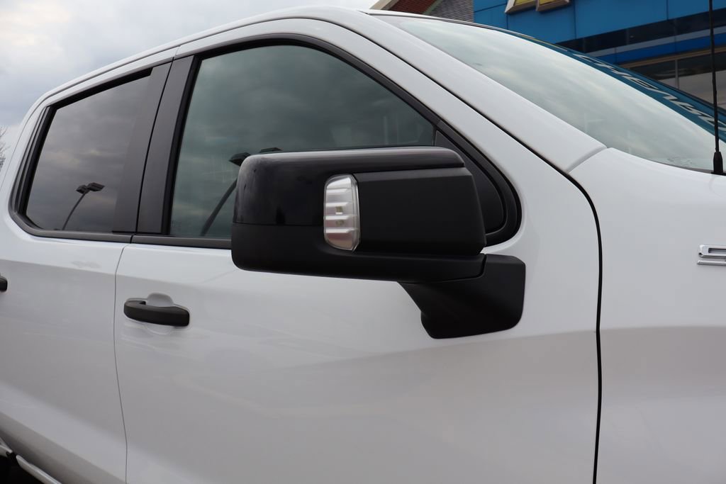 Used 2022 Chevrolet Silverado 1500 W/T w/ WT Value Package image 2