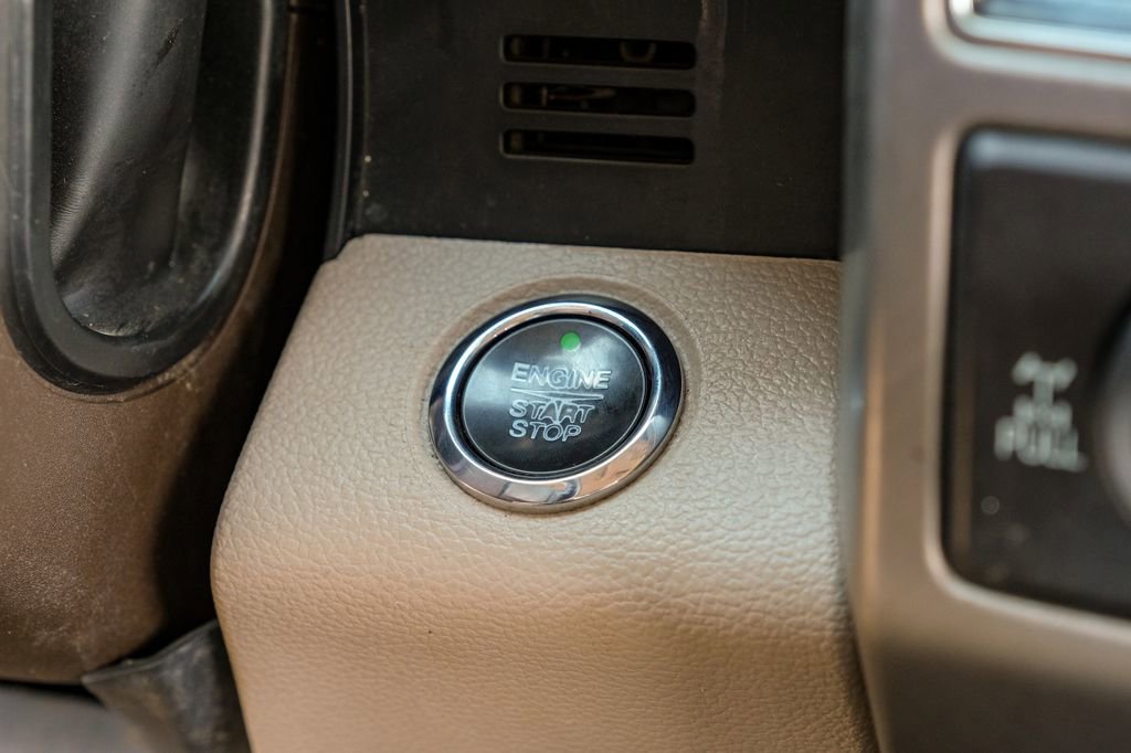 Used 2019 Ford F350 Limited image 20