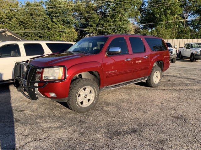 Used 2010 Chevrolet Suburban LT image 37