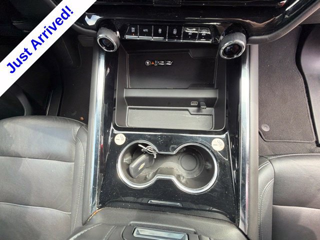 Used 2025 Chevrolet Tahoe LT RWD image 30