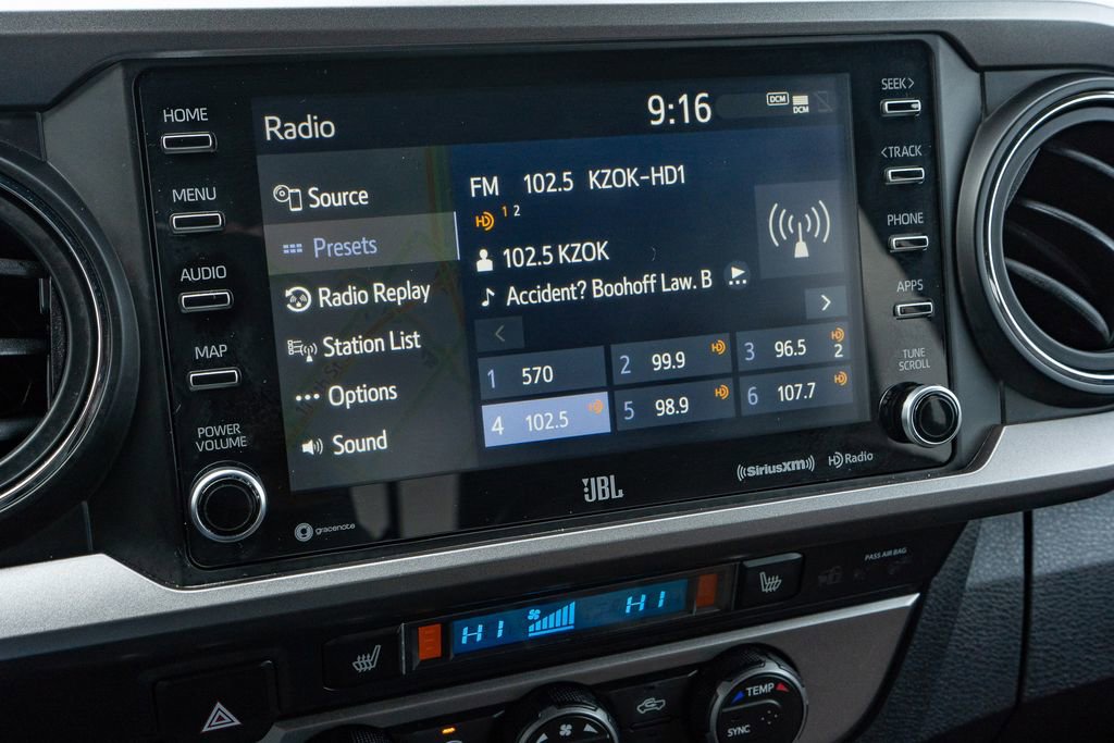 Used 2021 Toyota Tacoma Limited image 30