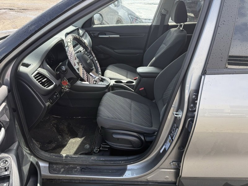 Certified 2023 Kia Seltos LX image 8