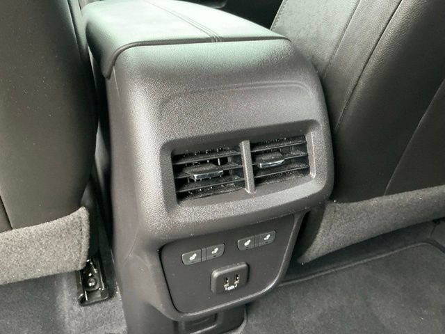 Used 2021 Chevrolet Equinox Premier AWD/4WD image 35