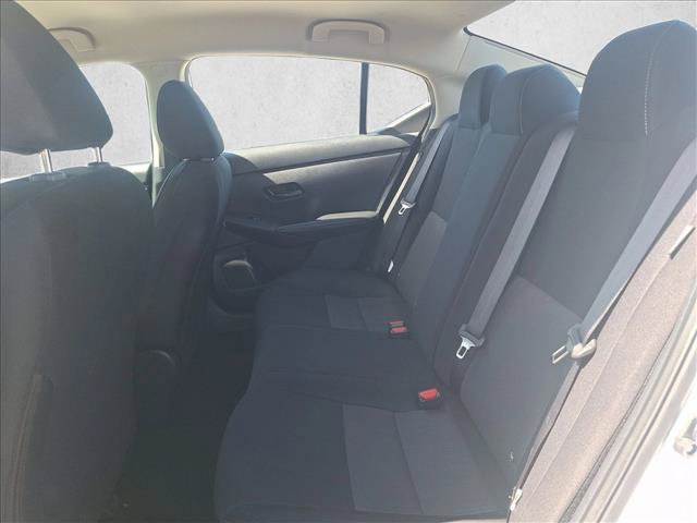 Used 2024 Nissan Sentra SV FWD image 16
