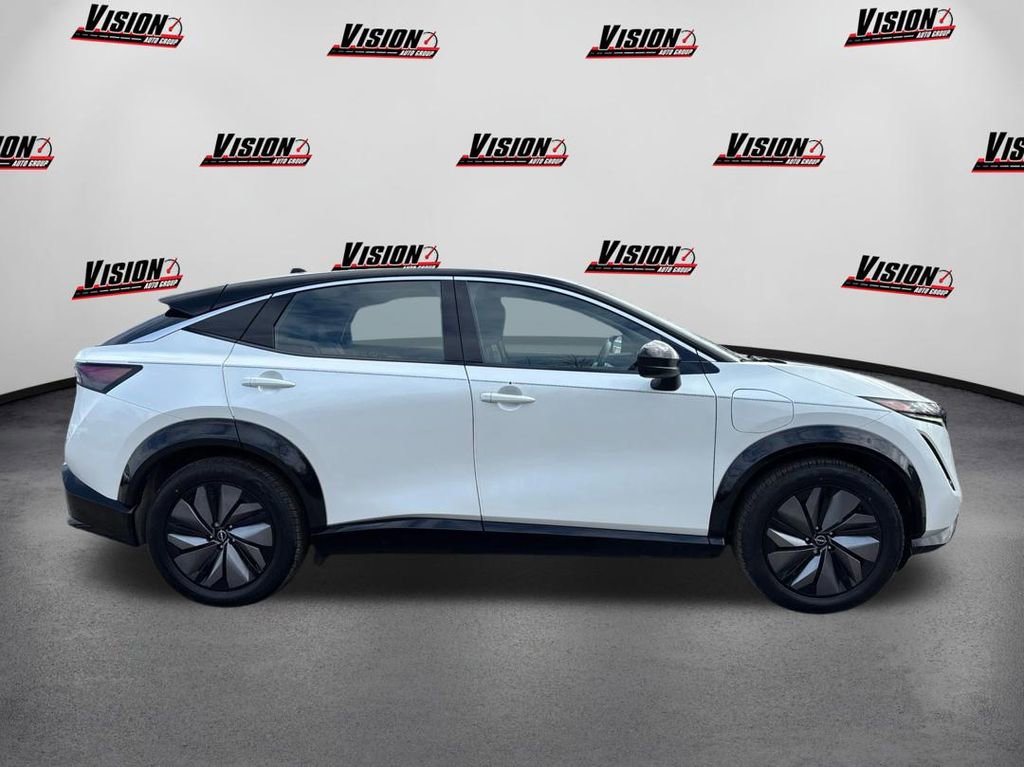 Used 2023 Nissan Ariya FWD image 4