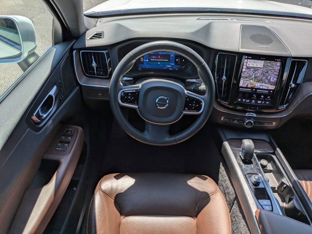 Used 2023 Volvo XC60 B5 Plus w/ Protection Package Premier FWD image 17