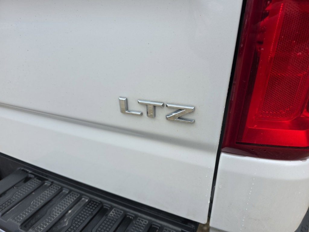 Certified 2024 Chevrolet Silverado 1500 LTZ w/ LTZ Premium Package image 45