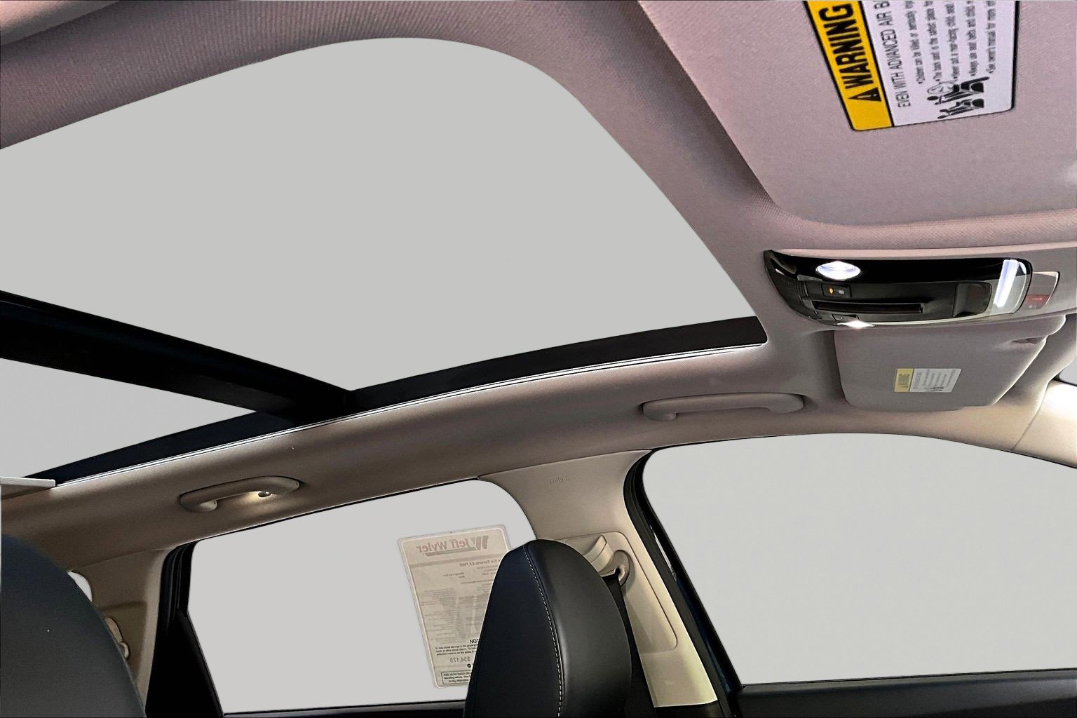 Used 2024 Kia Sorento EX w/ Panoramic Sunroof Package FWD image 28