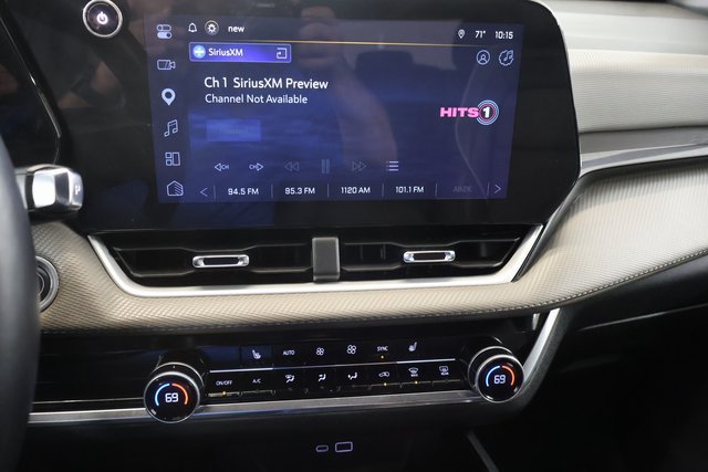 Used 2025 Chevrolet Equinox LT w/ Convenience Package II AWD/4WD image 19